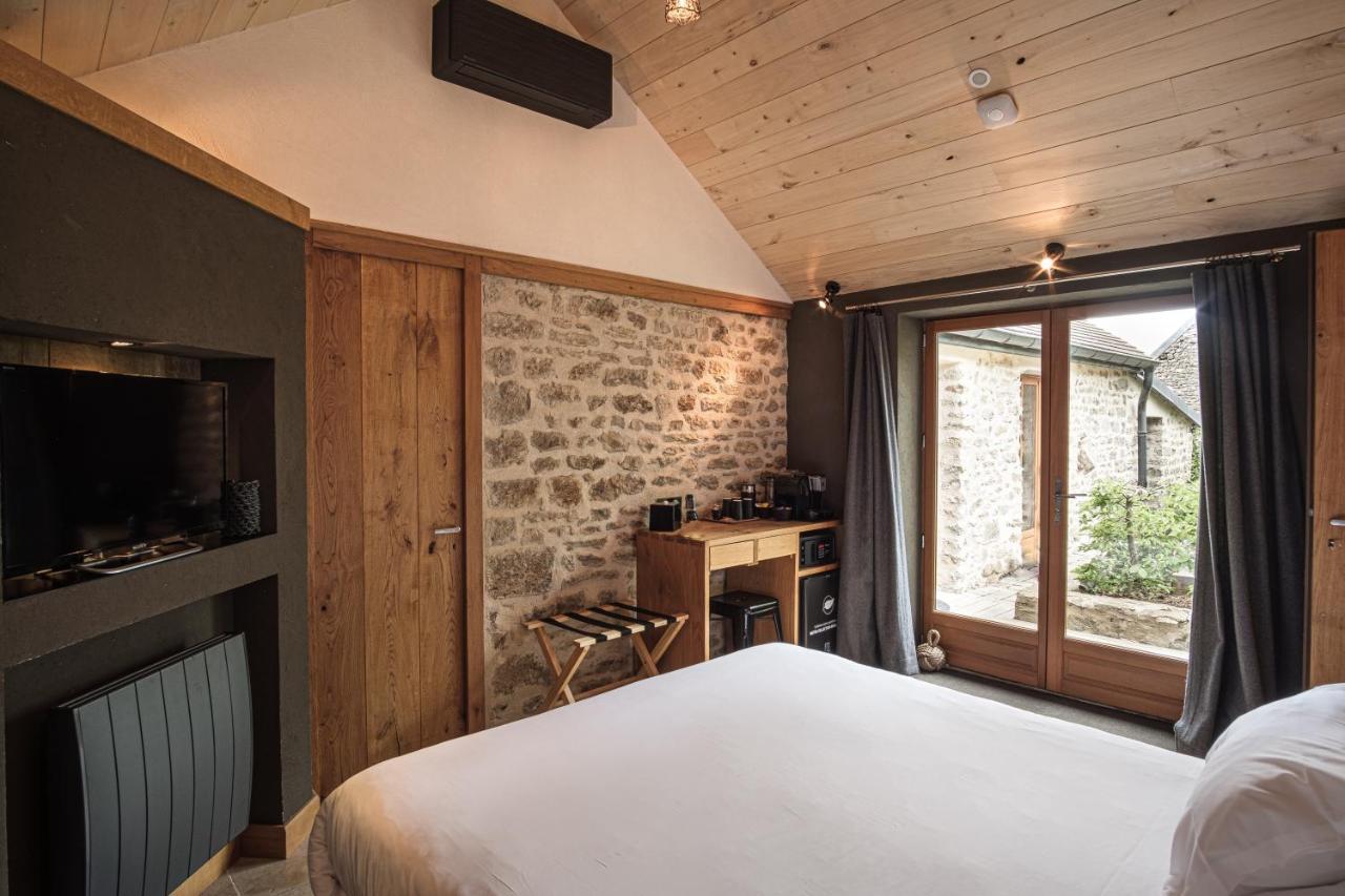 Le Domaine Des Pres Verts Suites & Chambres Avec Jacuzzi Privatif Jouey Екстер'єр фото